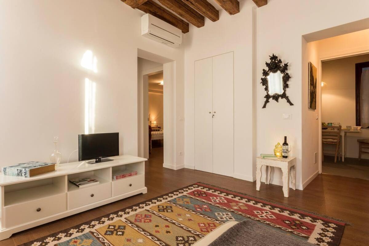 Ferienwohnung L'Altalena Di Francesca Venedig Exterior foto